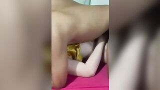 Mbbg Vừa xăm lông mày, Bị Hồng hài nhi đè ra bóp vú lút cán djt rên rỉ nứng vcl