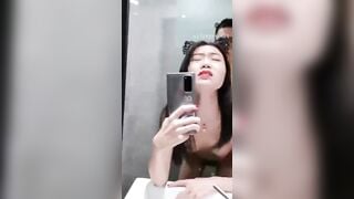 2 dân văn phòng, Nghỉ trưa vào WC Lút cán Doggy Lồn múp quay video rên rỉ