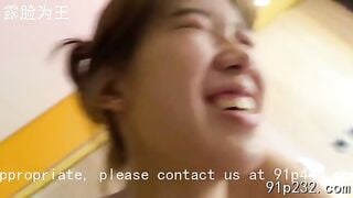 Full clip dẫn bé e họ dâm trốn bồ vào ks bú cu địt nhau làm e đau sướng nhíu cả mắt