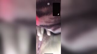 Quỳnh Nhi 2k8 Dâm Đãng Ốm Nhưng Vẫn Phải Thủ Dâm Rên Rỉ Trông Nhà Tắm Và Chat Sex