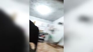 Nằm võng cùng cô em họ mò vú còn bắt bú cu