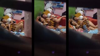 QUAY LÉN CÔ CHÚ CẠNH PHÒNG TRỌ ĐỊT NHAU