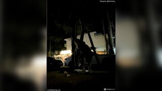 Teen dâm nửa đêm ra đường public thủ dâm 2