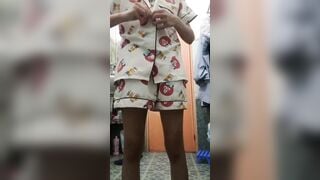 Thùy Linh 2k10 teen mới lớn mà dâm quá, toàn gửi clip gợi tình cho người yêu