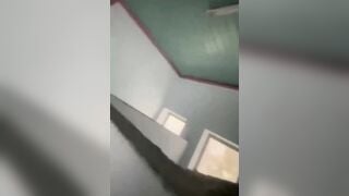 HOT wc tại một trường thcs nào đó