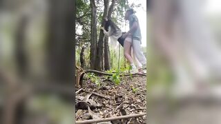 Địt nhau trong rừng vừa lạnh vừa khoái