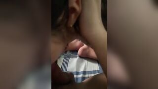 hog cho chị bú cu mai chị bú của thg khác đấy”- chị họ dâm quá đòi bú cu miết