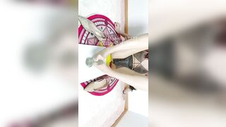 Ký sự thủ dâm đầy dâm dục và nhiều nước từ nhà đến public của em Moonfish7777 [81]
