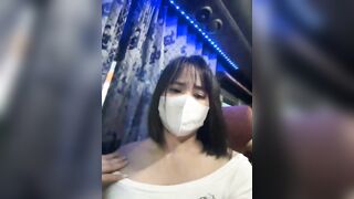 May-Squirt 30/12/2024 lột đồ khoe trên xe khách