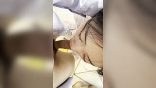 Em học sinh cấp 3 bú mút con cu dâm đãng kích thích