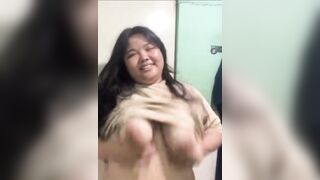 con bạn Phương dâm đĩ nứng lồn đòi call xả vs tôi