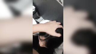 Dẫn em ny mặt dâm vô nvs bú cu