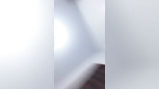 Em teen thủ dâm cái bướm hồng tươi