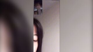Ân ái nữ sinh đang ôn bài được gọi quan hệ