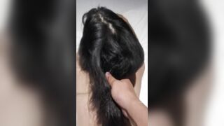Đang địt em hăng say thì bố em gọi