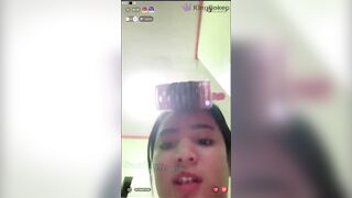 THÙY ANH CHUPPY VỚI 2 QUẢ VÚ TO NHƯ 2 QUẢ DƯA HẤU