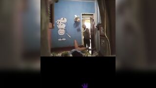 BỐ MẸ CHÁU ĐI VẮNG MỖI LẦN SANG BÁC ĐÈ CHÁU RA BÚ LỒN VÀ BÁC ĐỊT ĐC 2S