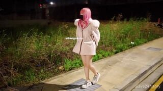 Huấn luyện e slave tóc hồng vú siêu bự dâm đãng lén lút show hàng ngoài đường #2
