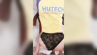 Doggy em sinh viên mông to trường Hutech