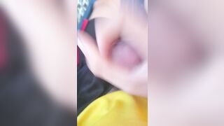 Nứng quá ai bú ko