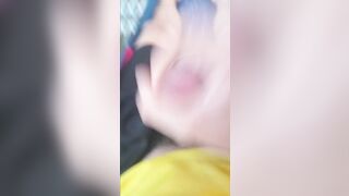 Nứng quá ai bú ko