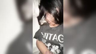 anh đừng quay mặt em nữa em ngại không rên được