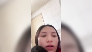 Chị gái tốt tánh cho em trai họ 17 tuổi đụ vì mồi côi cha mẹ từ nhỏ.