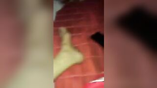 Mới lớn mà bé nó bú chuyên nghiệp quá