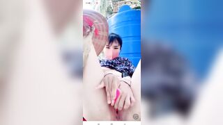 MẤY ĐỨA UỐNG NƯỚC ĐÁI HỘ CHỊ VỚI, CHỊ NỨNG QUÁ