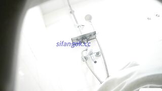 Quay lén tắm 168