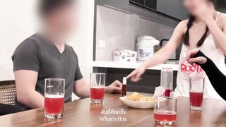 Dẫn b về nhà ăn nhậu say sĩn rồi bị tụi nó đè vợ dâm bím múp của mình ra chơi tập thể