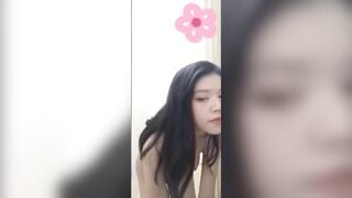 Gạ địt được em học sinh cấp 3 mới lớn mũm mĩm sướng vl ra