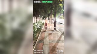 E teen mình dây dâm đãng lột đồ khỏa thân show hàng bú cu a giữa đường phố đông đúc