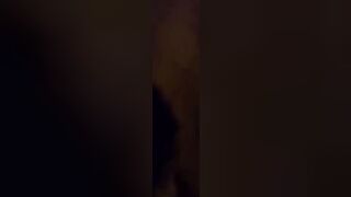 Em nyc bú cu ngoài đường còn hỏi sao anh không lấy vợ