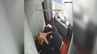 Hack Camera Chồng Vừa Địt Vừa Mút Lồn Cho Vợ Lên Đỉnh