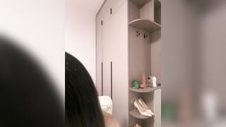 E HS Lớp 12 đi chơi nứng lồn, Vào Hotel Vạch Vú to, Thủ dâm lồn múp Chuppy live sex