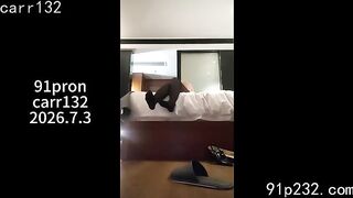 20p chinh chiến cùng nhỏ b thân mông to dâm đãng làm e sướng ngất rên rỉ trên giường