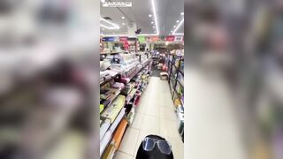 Đi nhà sách em mặc mỗi cái quần lót còn đòi anh cho bú cặc P1