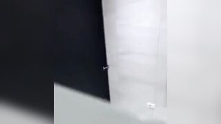 Nứng vãi lồn, tận mắt nhìn con người yêu lén địt nhau với thằng bạn thân khi đi chơi