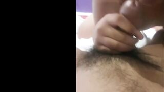 Xoa vú xong đè em ra nắc