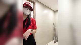 Siêu Thị WinMart bé nhân viên lồn nhiều nước vừa làm vừa bán quạt - phần 60