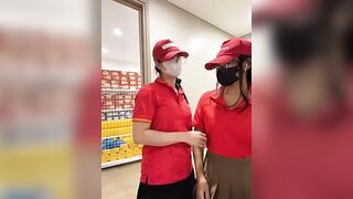 Siêu Thị WinMart bé nhân viên lồn nhiều nước vừa làm vừa bán quạt - phần 61