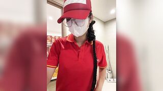 Siêu Thị WinMart bé nhân viên lồn nhiều nước vừa làm vừa bán quạt - phần 64