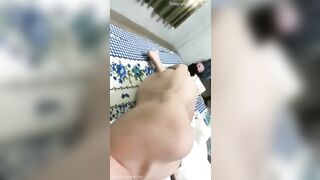 Anh người yêu bảo muốn xem bé khỏa thân