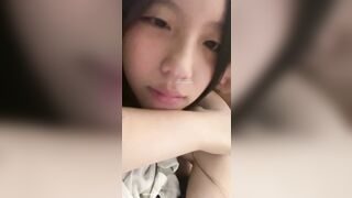 Xem 2 em c3 địt nhau mà nứng vl