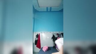 Thanh Thảo lớp 10 cỡ này sau này em dâm cỡ nào - phần 17
