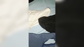Trộm quần lót chưa giặt của bà chị 2k3 thơm vãi đái