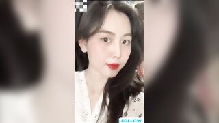 Uyên thảo 2ka4 xinh dâm show hàng kiếm tiền