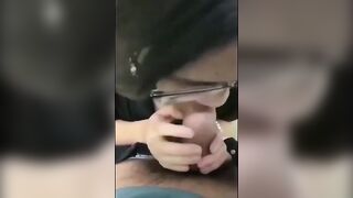 Chị họ kính cận xem thử cu em trai