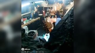 Sư thầy đè bú lồn rồi đụ không bảo nữ su trẻ tại chùa